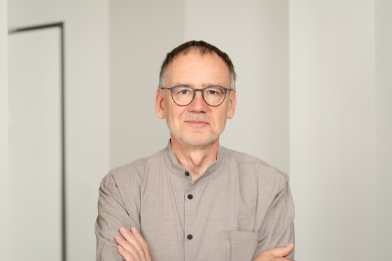 Prof. Dr. Roger Erb<address>&copy; Jann Wilken - Stiftung Innovation in der Hochschullehre</address>