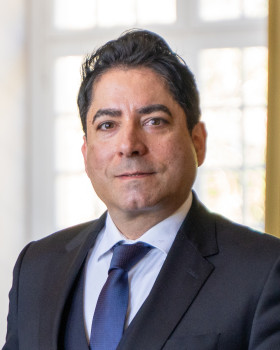 Prof. Dr. Mouhanad Khorchide<address>&copy; Uni MS - Linus Peikenkamp</address>
