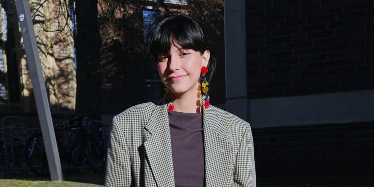 The photo shows the award winner.<address>&copy; private</address>