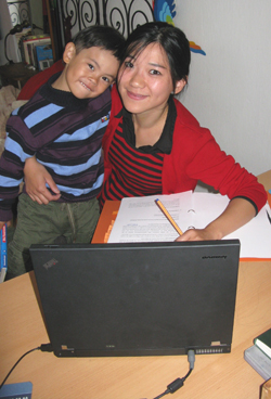 Wl 1104 Studentin Mit Kind